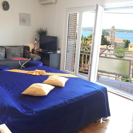 Apartment Elena 40 M2 With Beautiful Wide Sea Views 3 Stars Hvar Town Exterior photo